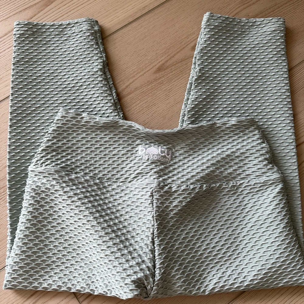 Booty by Brabants croc leggings